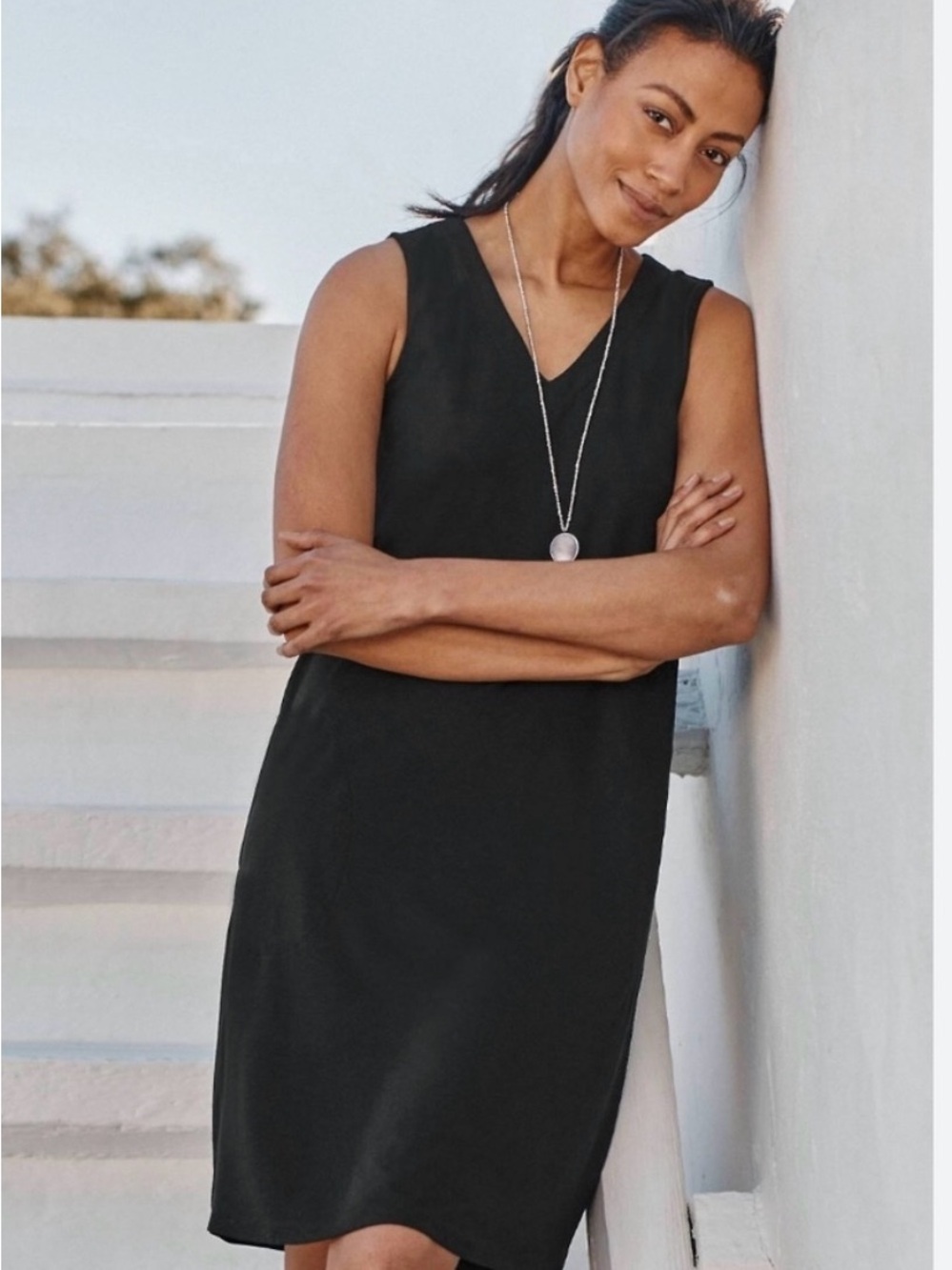 J. Jill  Wearever  Black Sleeveless V-Neck Dress